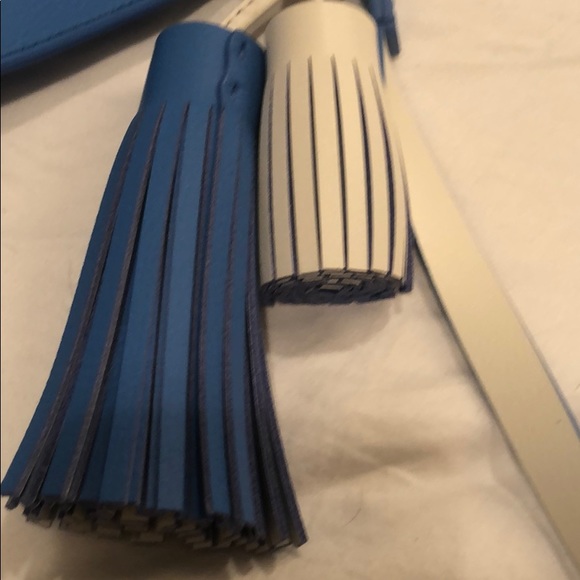 ❌sold❌NWT kate spade crossbody - Picture 4 of 7